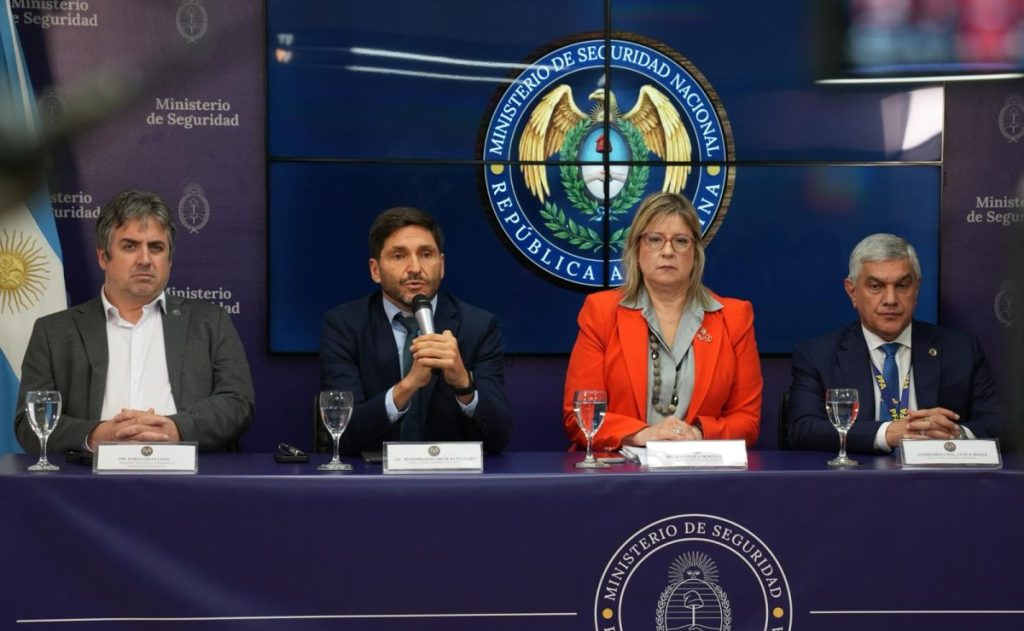 Santa Fe y Nación vinculan el ataque en San Cristóbal a comunidades digitales&nbsp;violentas