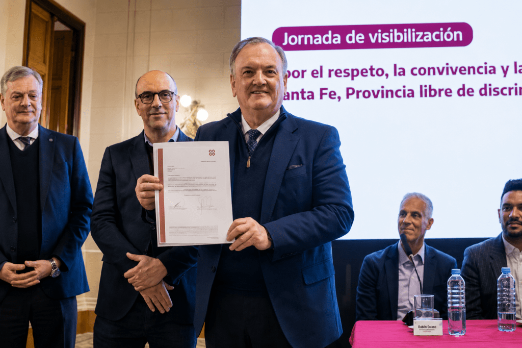 Felipe Michlig y Eugenio Martín De Palma durante la jornada por el respeto, la convivencia y la paz en la pluralidad.